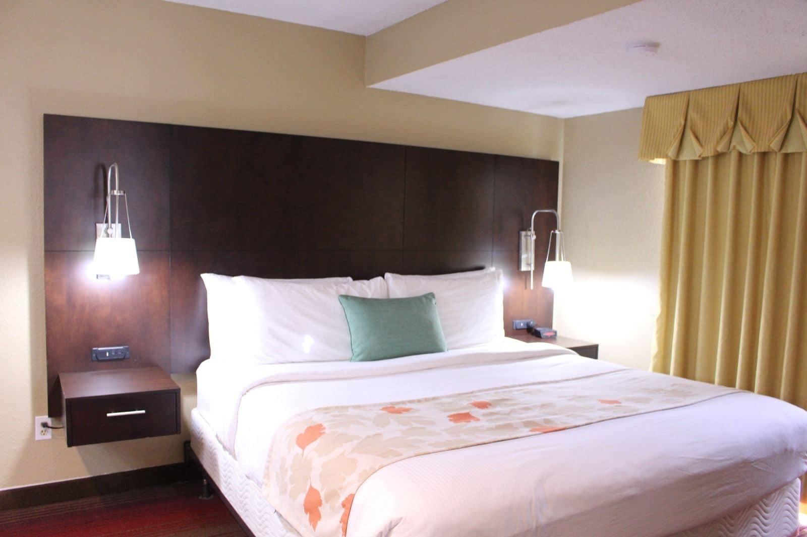 Hawthorn Extended Stay By Wyndham Wichita Eksteriør billede