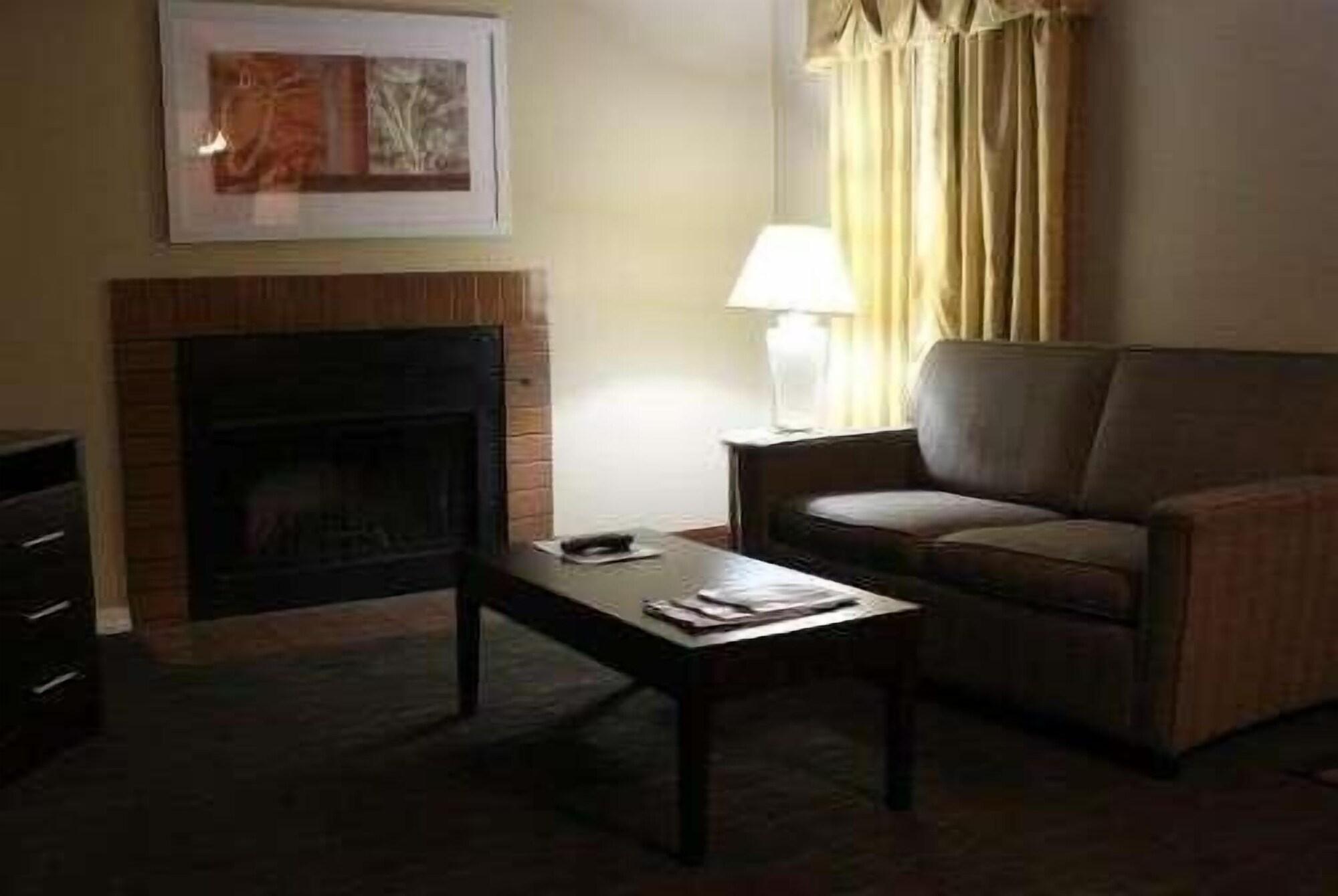 Hawthorn Extended Stay By Wyndham Wichita Eksteriør billede