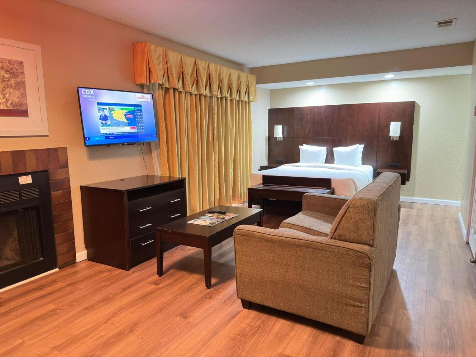 Hawthorn Extended Stay By Wyndham Wichita Eksteriør billede