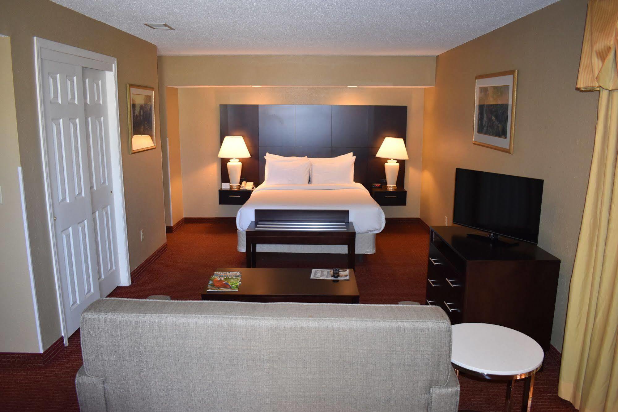 Hawthorn Extended Stay By Wyndham Wichita Eksteriør billede